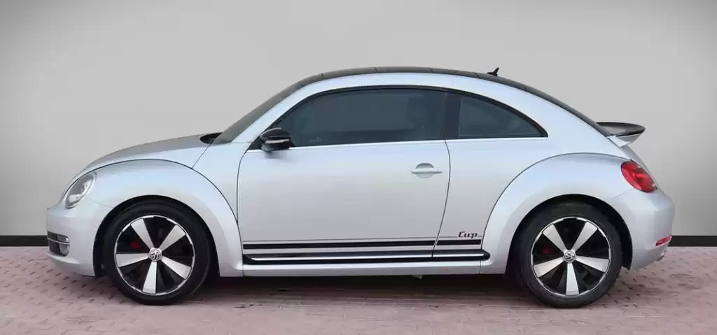 مستعملة Volkswagen Beetle للبيع في الدوحة #8019 - 1  صورة 